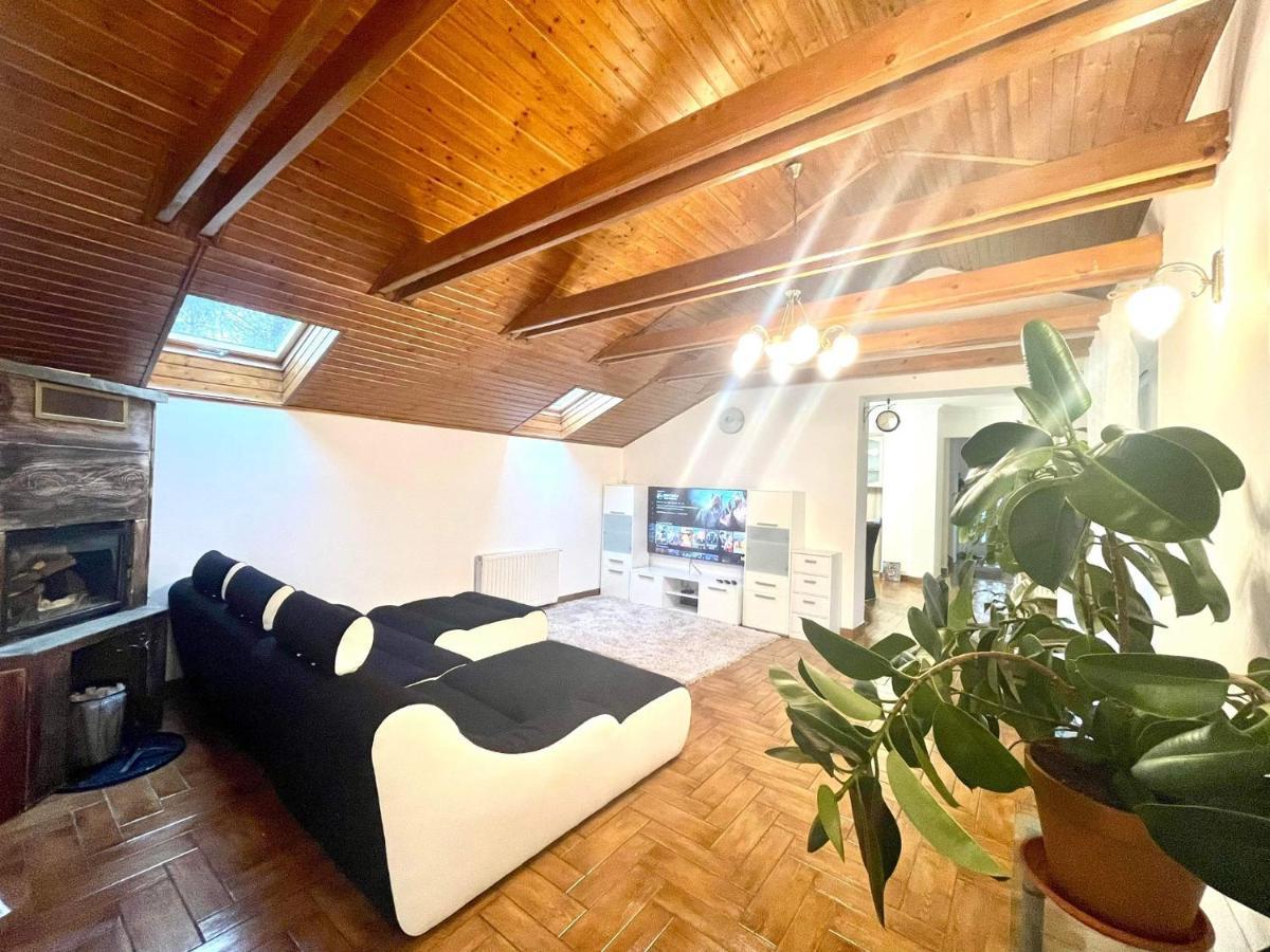 Holiday Home With Jakuzzi And Sauna Kisoroszi Dış mekan fotoğraf